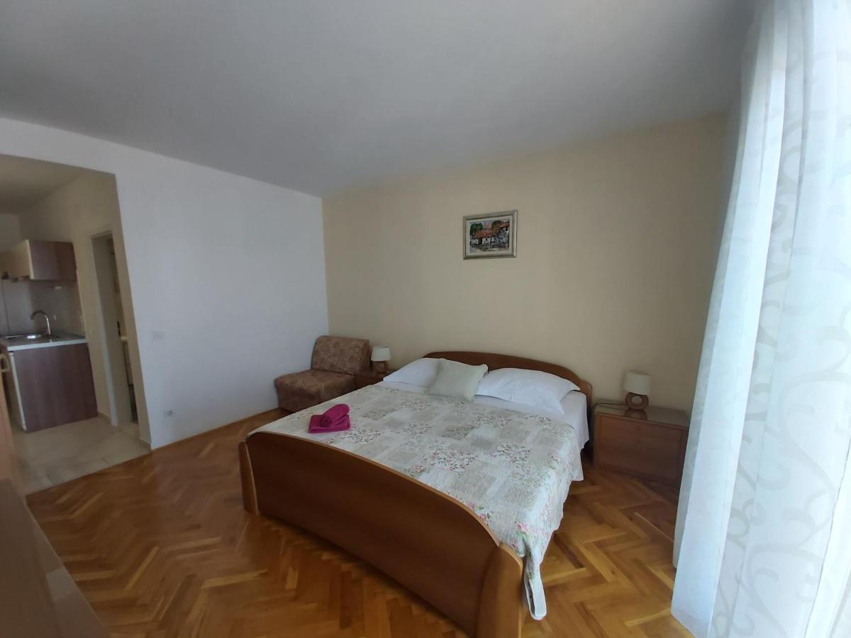 Apartments Marija Brela Buitenkant foto